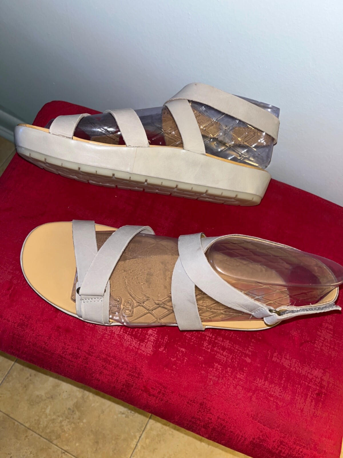 APL Sandalo alla caviglia grigio in sughero. taglia 11 (mai indossato)