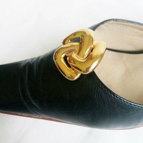 Fermascarpe rotonde vintage anni 90 fibbia ciondolo scarpa donna accessorio metallo dorato - Foto 7 di 7