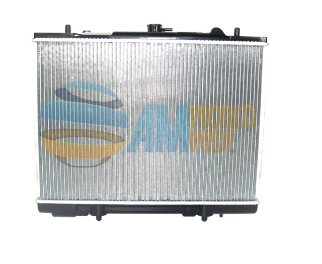 Radiator for Mitsubishi Colt/Rodeo / Pickup L200 TD 4WD 2.5 Lts L4 PA32