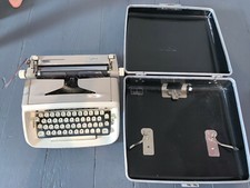 VTG Royal Custom Magic Margin Manual Typewriter Portable With Case Tan Beige thumbnail