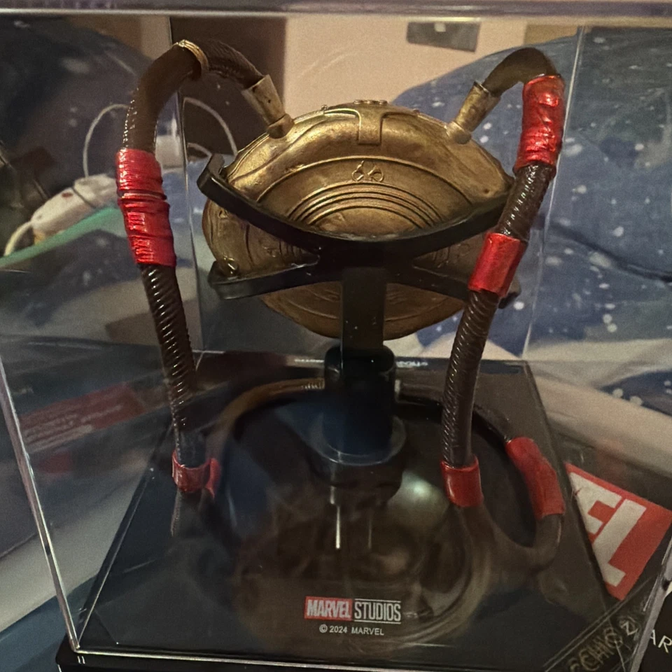 Marvel Movie Museum - Doctor Strange-eye Of Agamotto + Rivista 08 - Immagine 4 di 4