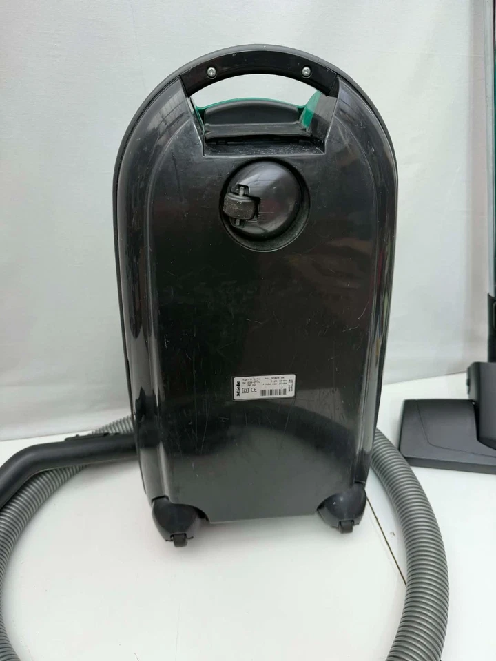 Miele S324I Vacuum Cleaner Air Clean Plus Fully Working - Image 4 of 4