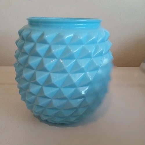 Vintage Westmoreland Blue Milk Glass Diamond Point Pineapple 6" Vase