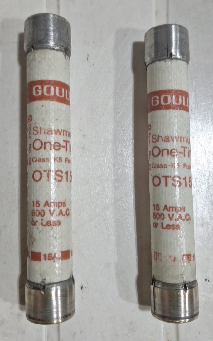Foto 1 di 3