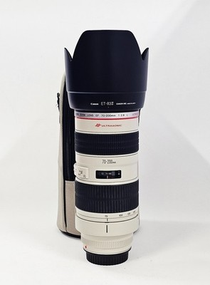 #Canon EF 70-200mm f/2.8 L USM Lens + CANON Pouch (S/N 186642) UU CODE