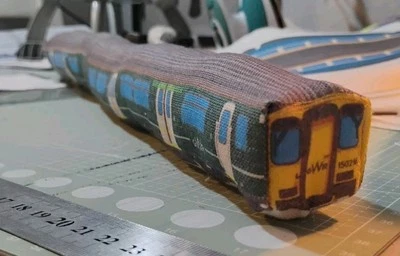 COOLBOPDESIGN 1/87 ISH Scale Soft Toy class 150 First Great Western GWR. Stuffed train.