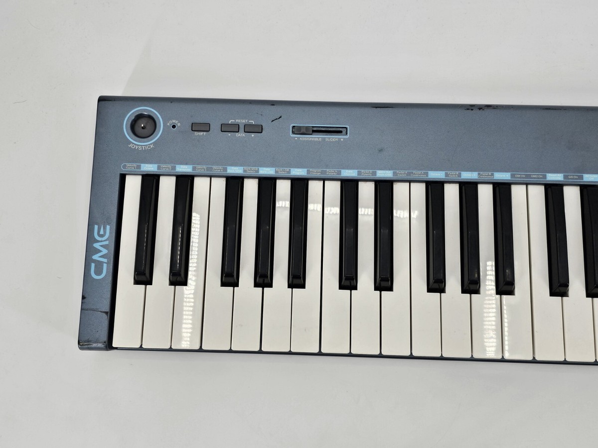 CME M-Key V2 49鍵 MIDIキーボード セミウエイテッド レア CME M-Key V2 49鍵 MIDIキーボード セミウエイテッド レア
