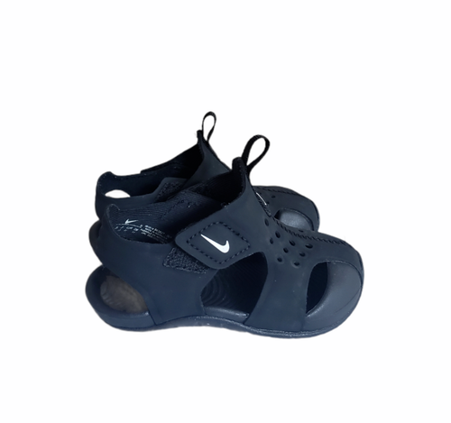 NIKE Sunray Protect Boys Black Water 