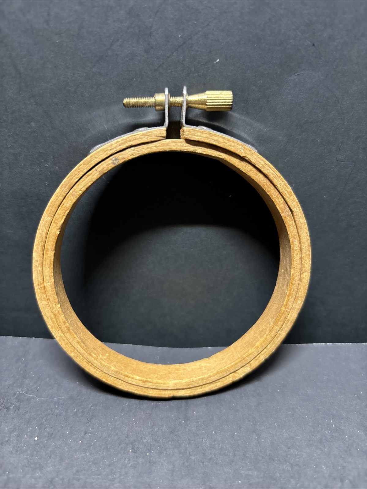 Hoop 3 Inch Thumb Screw Wood Made In Taiwan