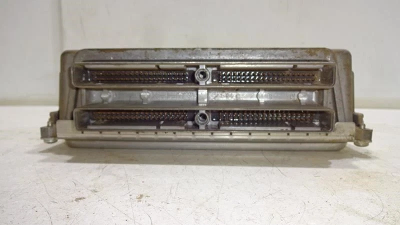 Engine ECM ID: 12209624 Fits 00-02 Buick Regal 568961 Foto 3 de 4