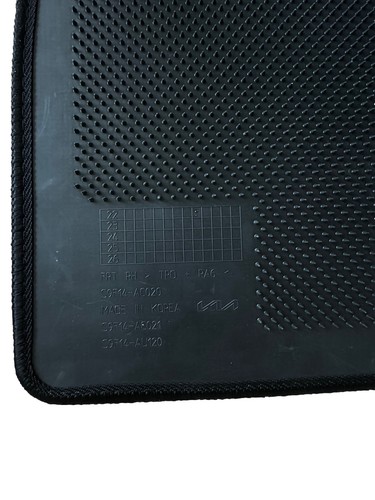 2023 KIA TELLURIDE GENUINE CARPET FLOOR MATS OEM - NEW WITHOUT BOX - Picture 7 of 9
