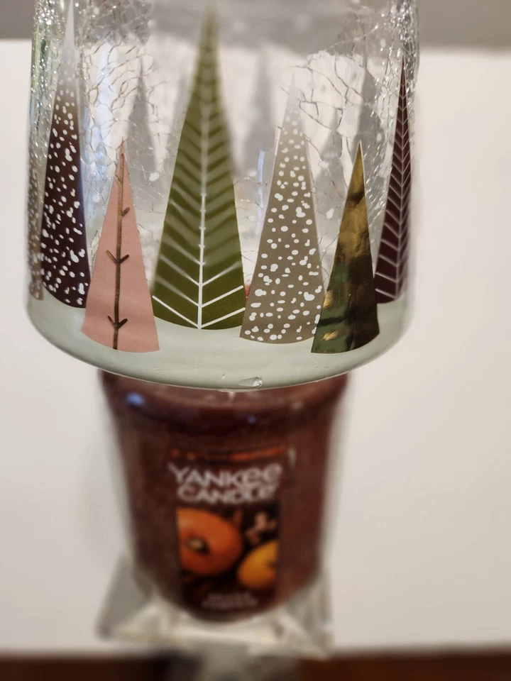 YANKEE CANDLES SHADE TOPPERS - Image 4 of 4