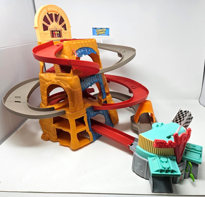 Mattel Disney Pixar Cars Radiator Springs Mountain Race Playset w