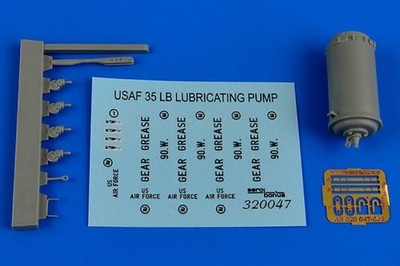 35Lb. lubricating bucket pump USAF / 1:32 - Aerobonus320047
