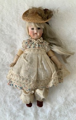 Antike viktorianische Puppe Gebrüder Kuhnlenz 44 18 um 1900.