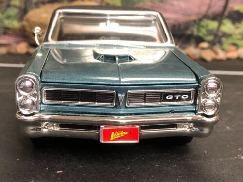 Imperfect 1:24 Diecast Car Johnny Lightning 1965 PONTIAC GTO AQUA No Box AS-IS - Picture 8 of 23