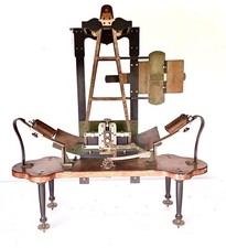 CA 1897 W. WUNDT  ELECTRIC PENDULUM MOTOR DRIVEN TACHISTOSCOPE