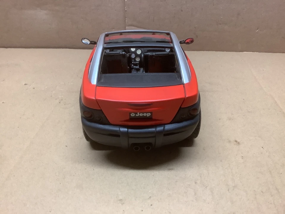 1999 Matchbox Jeep Jeepster Concept Car Red Diecast 1:18 Scale Motor Trend USED - Image 3 of 4