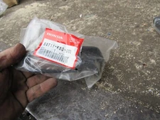 nos honda foot peg bracket cb250 nighthawk 50711-kbg-000