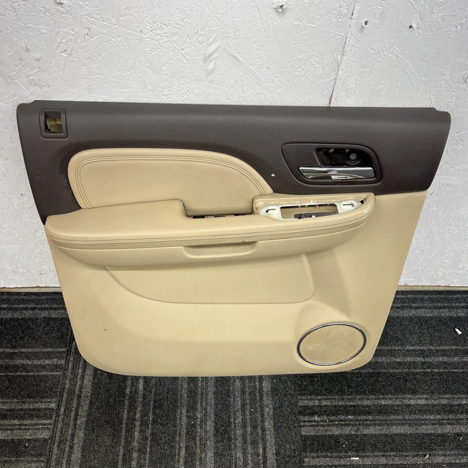 GMC Yukon XL 2007-2009 lado del conductor puerta trasera izquierda moldura panel Foto 4 de 4