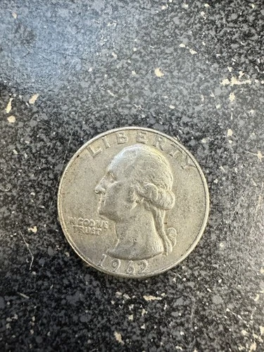 1962 D Washington Quarter 90% Silver Quarter good condition