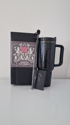 Neu mit Etikett Stanley Quencher H2.0 Flowstate Becher 40 Unzen Halloween tödlicher Damast