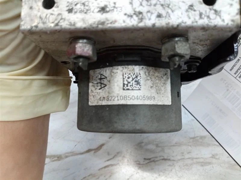 2013 - 2015 ACURA RDX AWD ABS MODULE 4A322108504 - Imagem 3 de 4