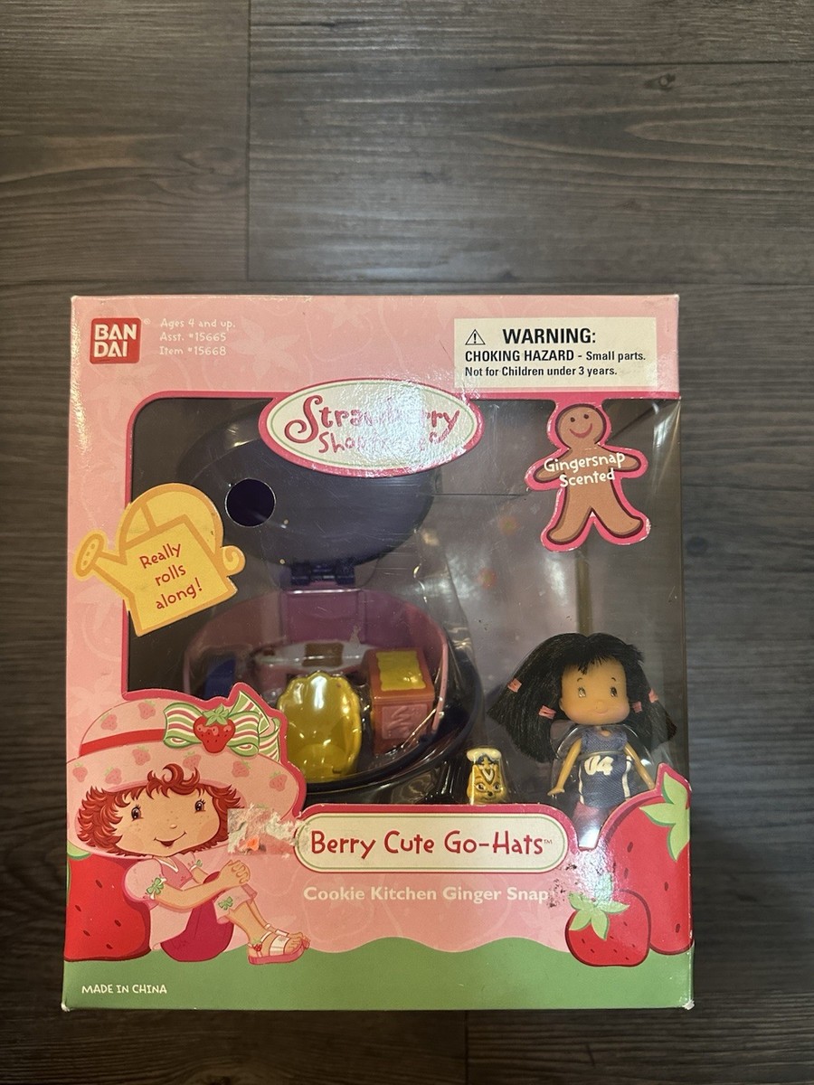 Bandai Strawberry Shortcake Berry Cute Go-Hats Cookie Kitchen