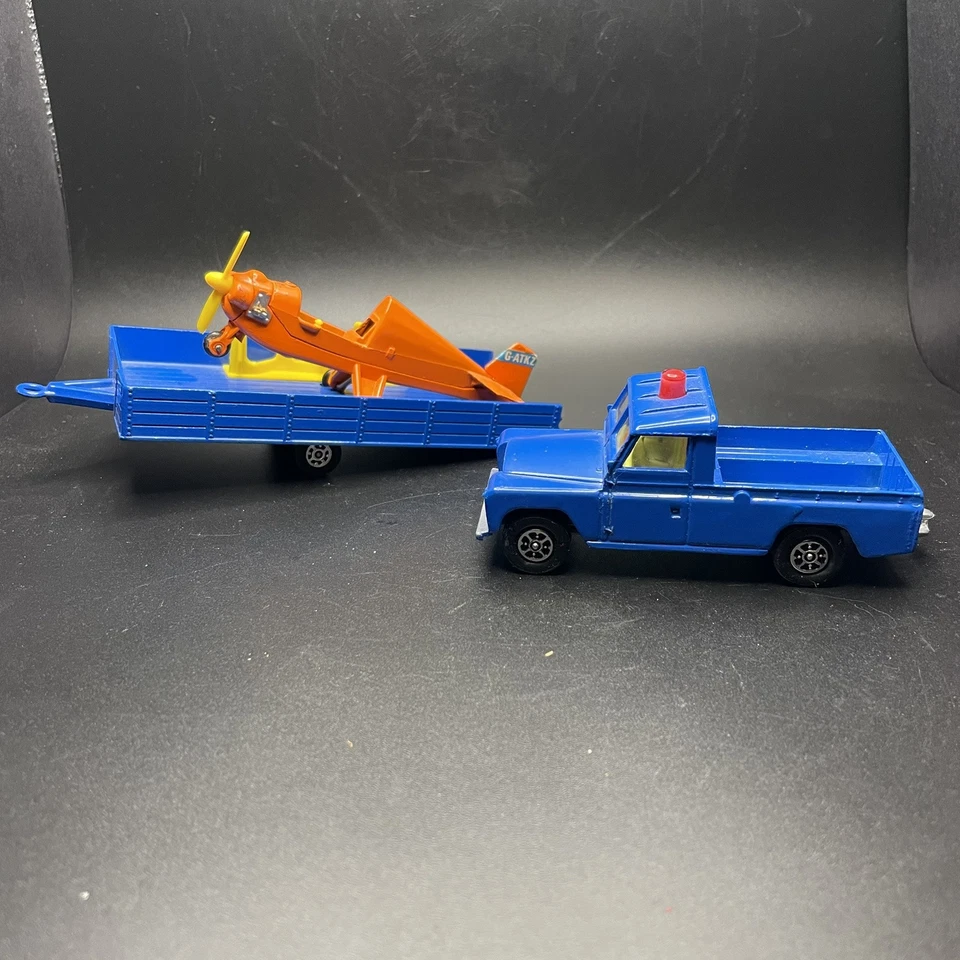 Corgi Land Rover Nipper Plane & Trailer Set 19 Scale 1:43 - Not Complete - Image 3 of 4