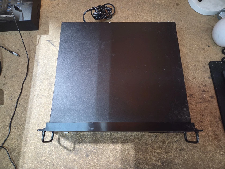 FOR PARTS - Carver SD/A-360 CD Player With  Rack Handles  - DOES NOT POWER ON - Image 4 of 4