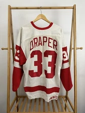 VTG Kris Draper Detroit Red Wings Signed CCM NHL Fight Straps Sewn Jersey 52