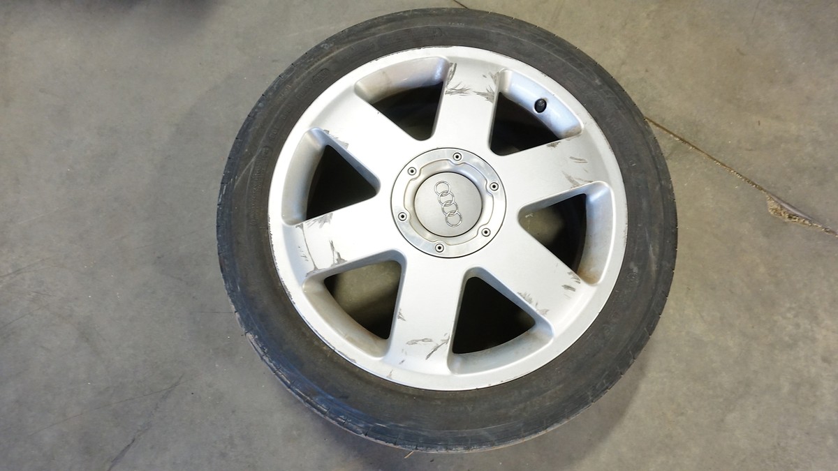 アウディTT ×BMWホイール 1/18 18” Audi MK1 TT 2003-2006 Factory Original OEM Wheel Rim