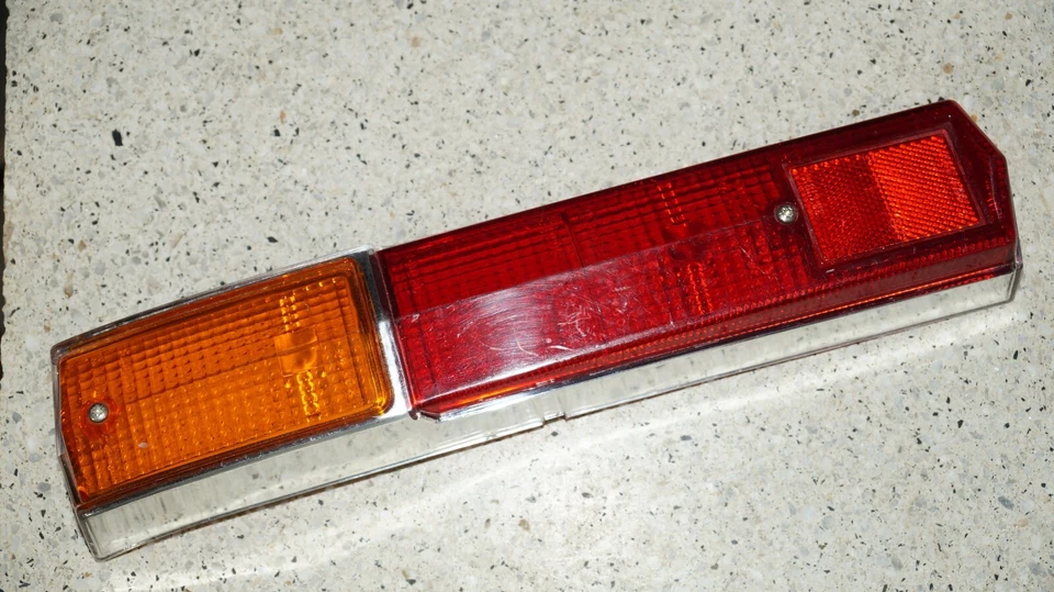 Lente luz trasera izquierda cromada original cibié 8076 para Simca 1100 Foto 2 de 3