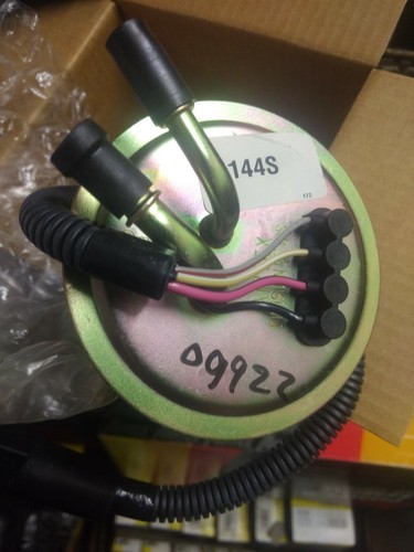 Fuel Pump and Sender Assembly Airtex E2144S - Picture 3 of 3