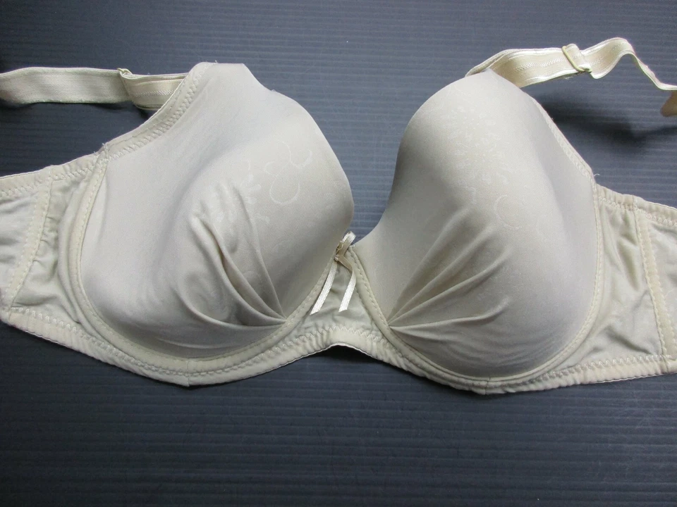 38DD Angelina Women's Beige Underwire Lace T-Shirt Bra 66589/1J - Image 2 of 4