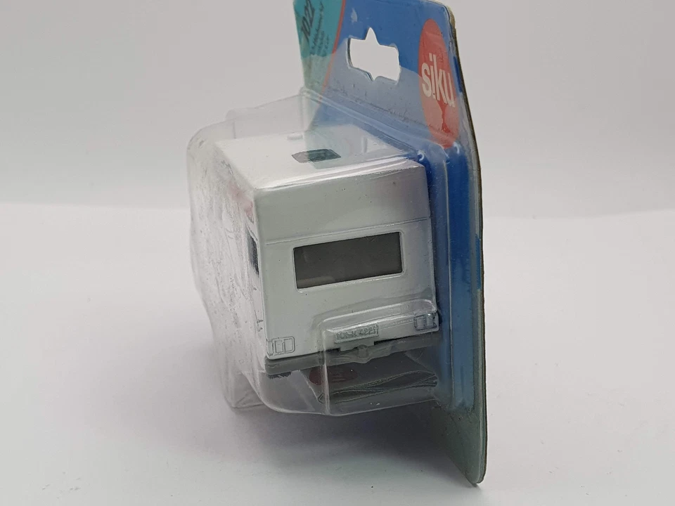 Iveco Daily Camper Siku 1/64 Con Scatola - Immagine 3 di 3