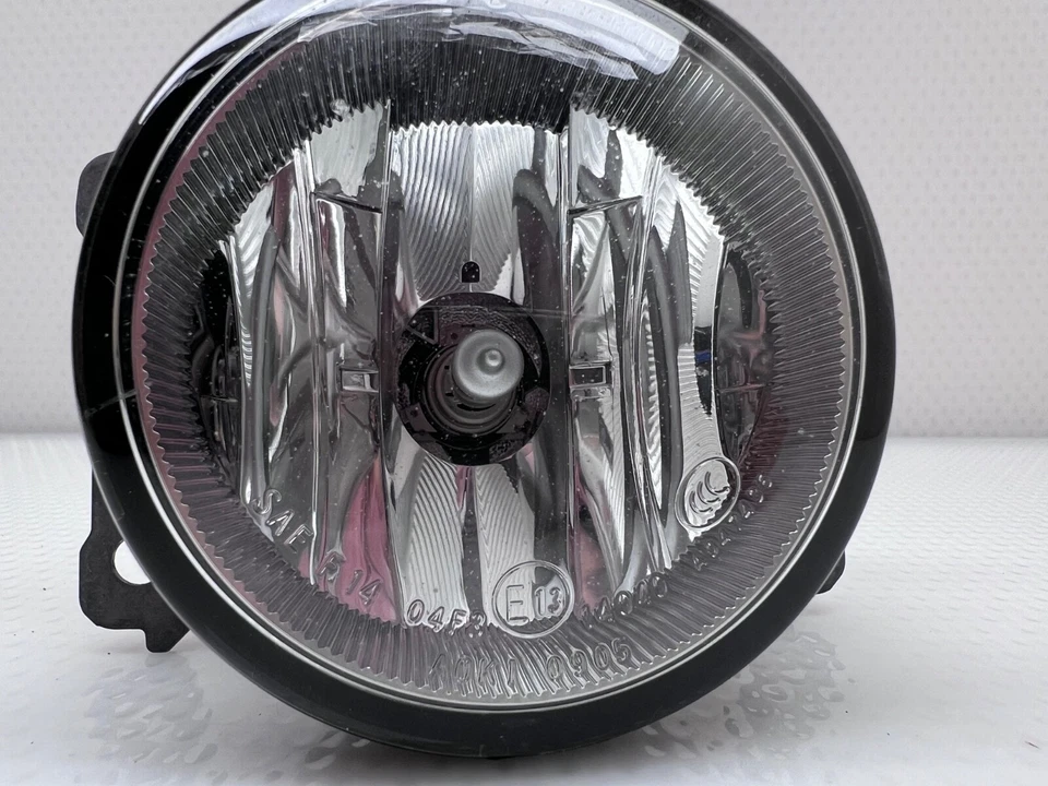 Luz antiniebla lateral derecha Mitsubishi Outlander 2008 2009 2010 2011 A047436 OEM Foto 4 de 4