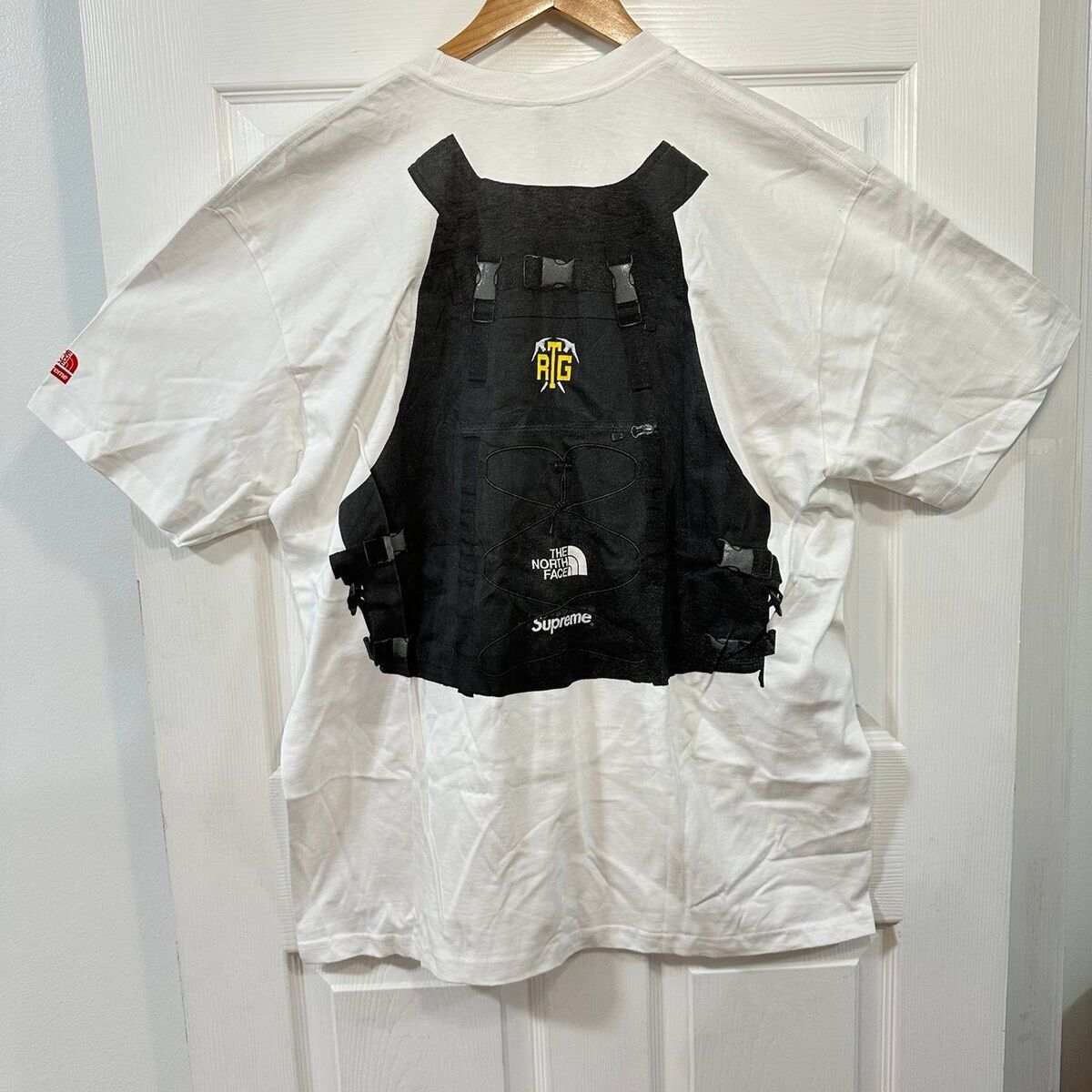 Supreme The North Face RTG T-Shirt XL Vest | eBay Supreme The North Face RTG T-Shirt XL Vest | eBay