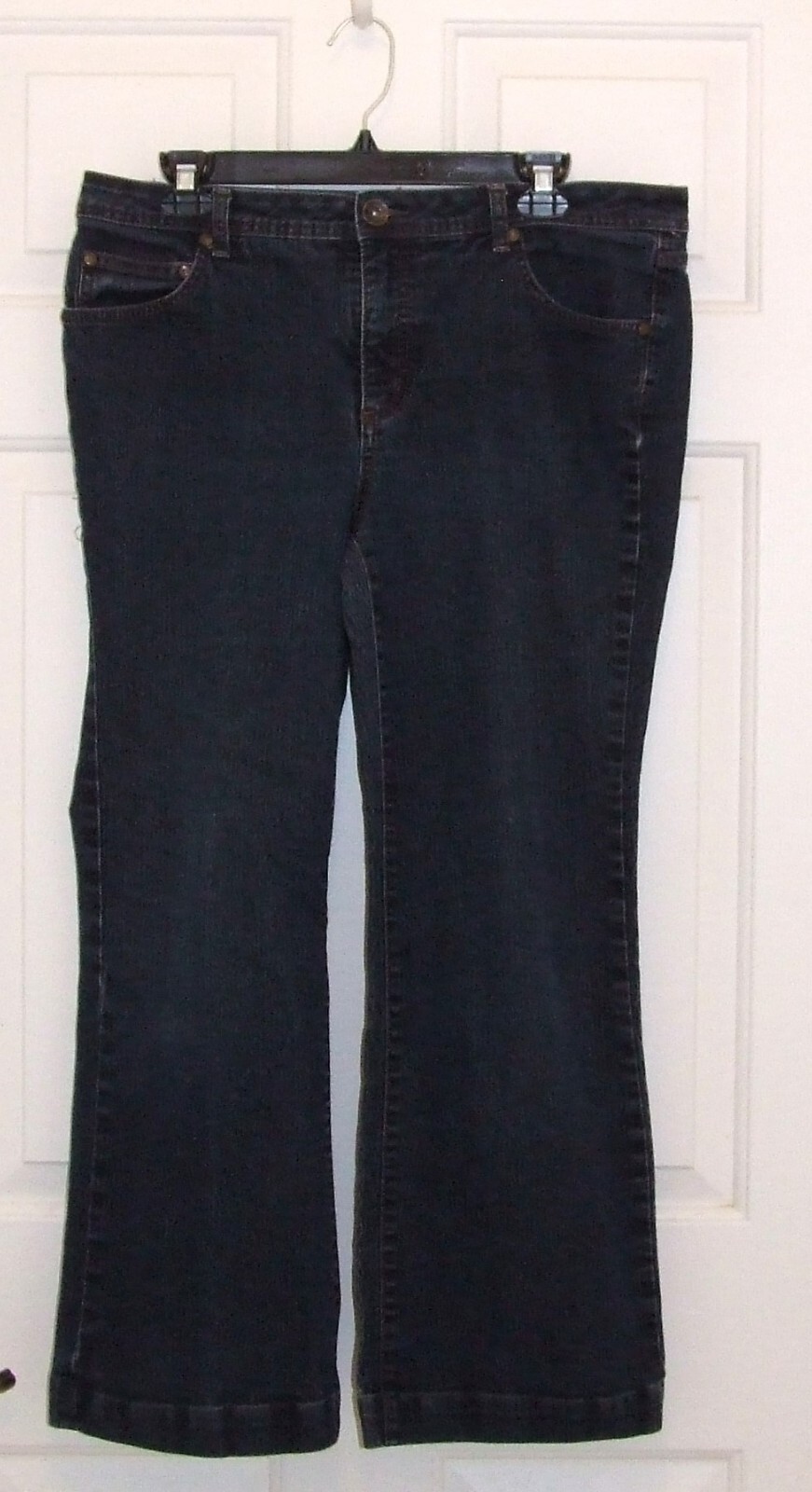 Faded Glory Women's FLARE Stretch Jeans, Size 16 Petite~LNC!