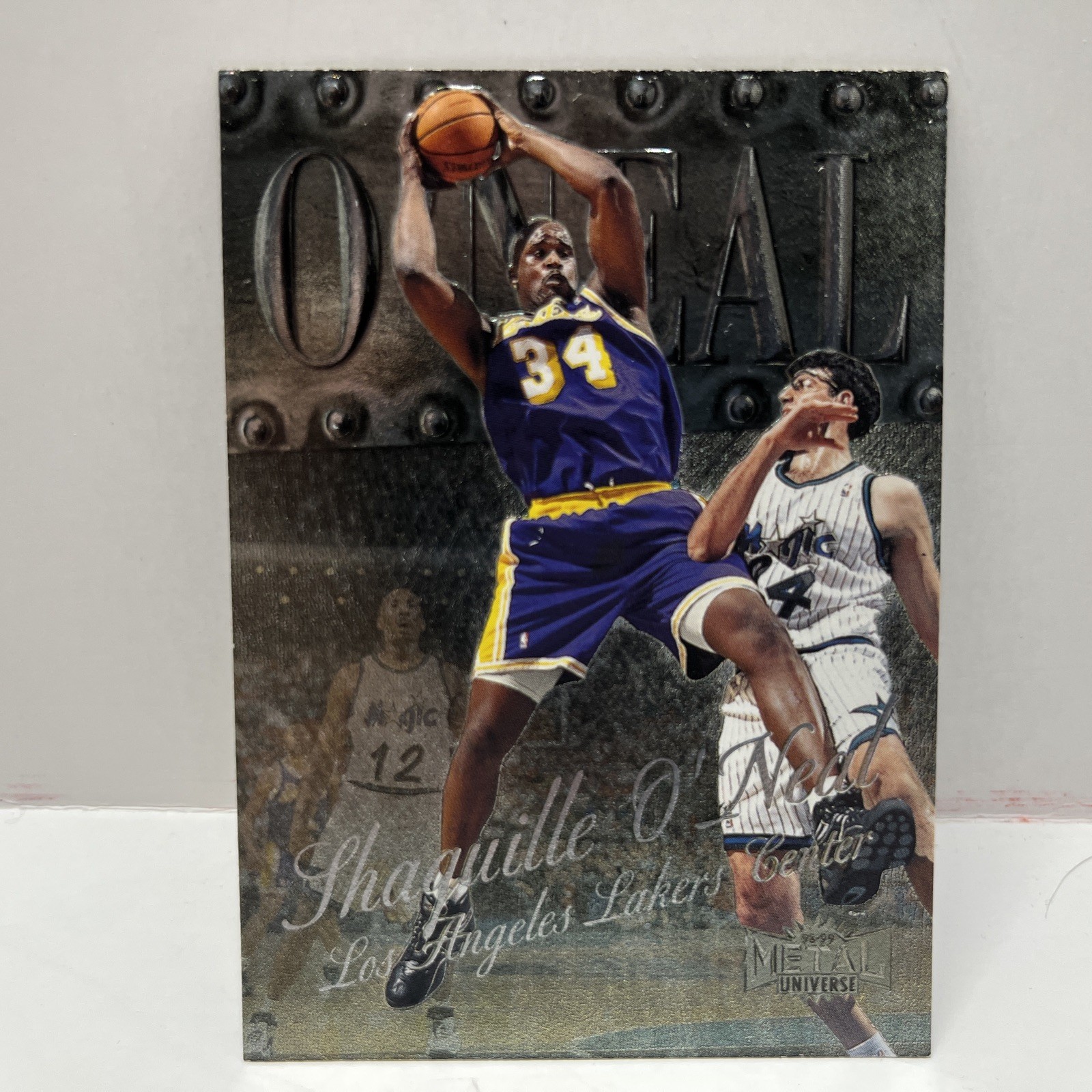 1998-99 Metal Universe #25 Shaquille O'Neal