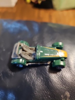 Green Caterham Superlight 2010 Matchbox Diecast Car