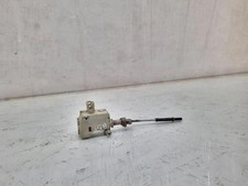 VW PASSAT B5 3B3 Motor für Tankdeckelverriegelung 3B0810773B 1.90 31478869