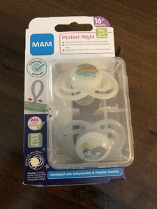 mam 16 month pacifier glow in the dark