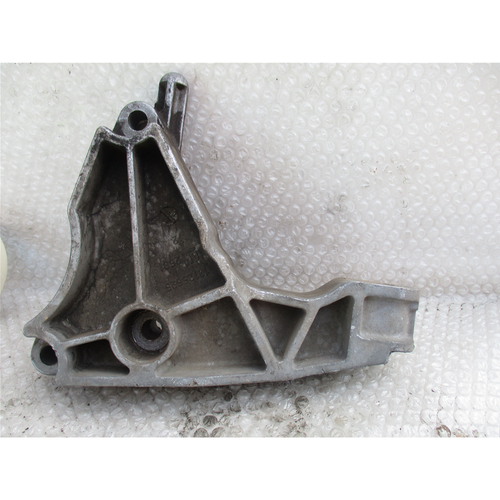 Vertikale Heckflossen-Motorhalterung, Weiß – Für Blade 150 S, Metall