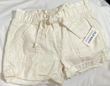 NWT Old Navy Girls Size 5 Year Off White /Ivory Color Shorts With Leg Cuff