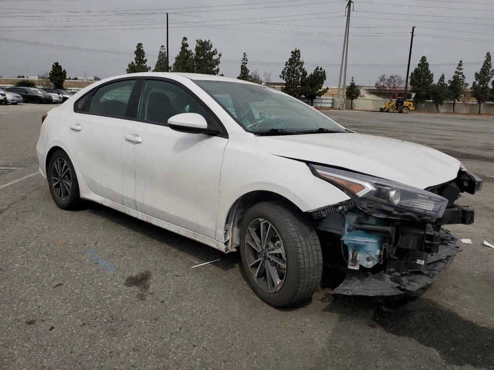 STEERING WHEEL 56110M7250B2C 2022-2024 KIA FORTE - Image 4 of 4