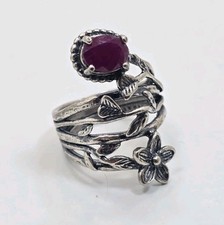 Beautiful Modern Sterling Silver 925 Red Ruby Flower Ladies Ring Size 7