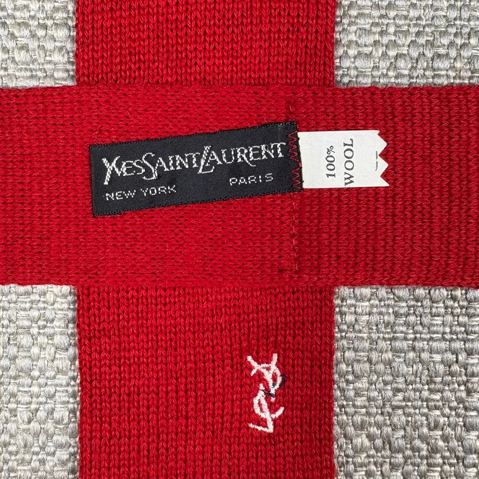 Мужской галстук YSL Yves Saint Laurent квадратный однотонный красный шерстяной галстук 55 дюймов 2 1/2 дюйма Париж - Изображение 4 из 4