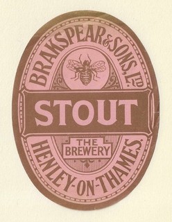 VINTAGE BRAKSPEAR & SONS STOUT BEER BOTTLE LABEL HENLEY ON THAMES 11.5CM TALL.