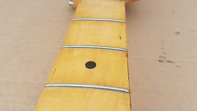 1985 SQUIER by FENDER STRATOCASTER NECK - made in JAPAN 